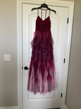 NWT Sparkling Ombre Ruffle Tulle Gown - Burgundy to Pink Prom Dress size 3/4